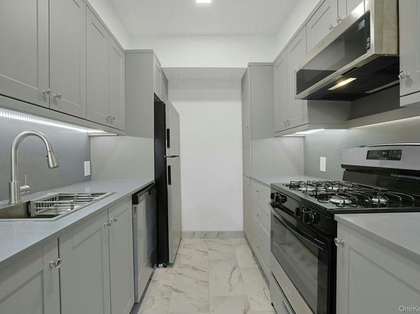 66 Crisfield Street 3Y, Yonkers NY 10710