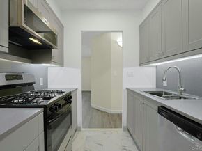 66 Crisfield Street 3Y, Yonkers NY 10710