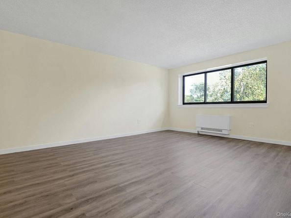 66 Crisfield Street 3Y, Yonkers NY 10710