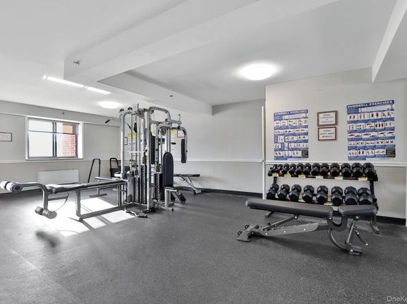 66 Crisfield Street 3Y, Yonkers NY 10710