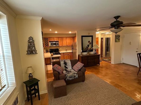 550 Shore Road 6EE, Long Beach NY 11561