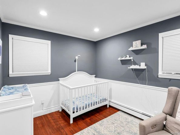 300 Center Bay Drive, West Islip NY 11795