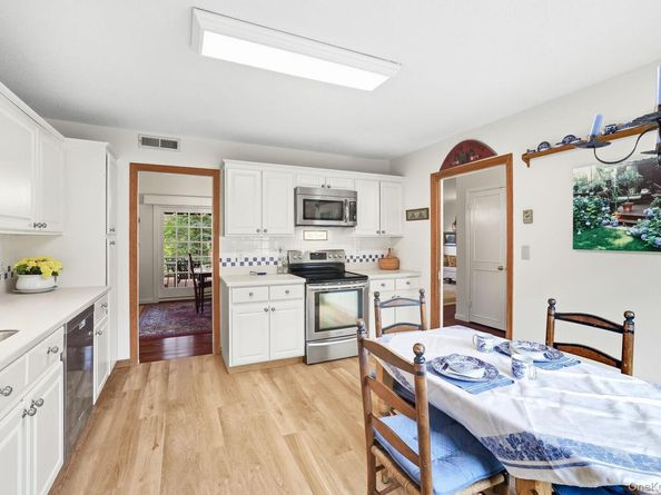 370 Heritage Hills Hills B, Somers NY 10589