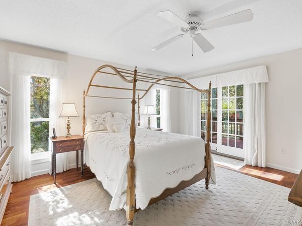 370 Heritage Hills Hills B, Somers NY 10589