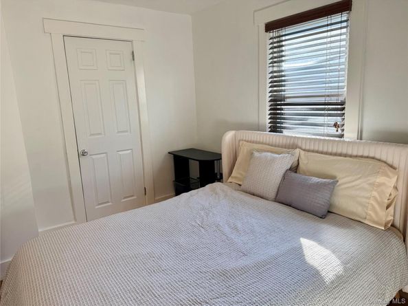 25 School Street, Port Washington NY 11050