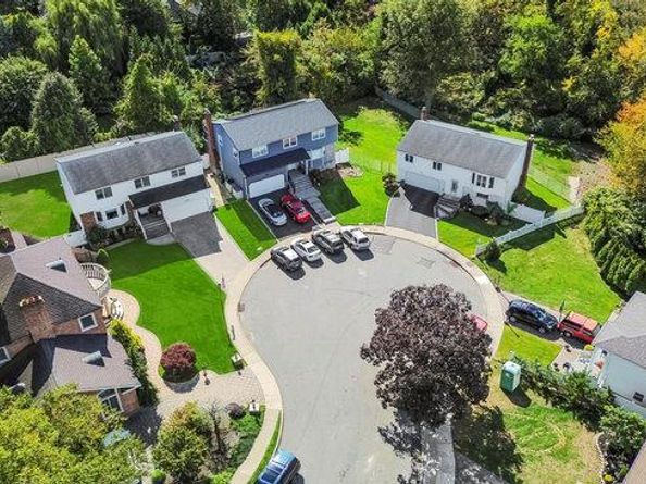 1330 Bea Court, East Meadow NY 11554
