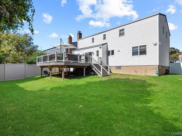 1330 Bea Court, East Meadow NY 11554