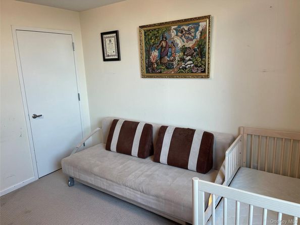 116-24 GROSVENOR Lane 7C, Kew Gardens NY 11415