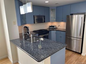 116-24 GROSVENOR Lane 7C, Kew Gardens NY 11415