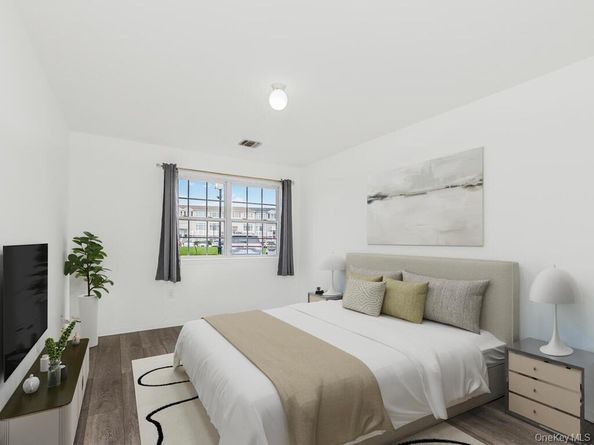 197 Surf Drive 123, Bronx NY 10473