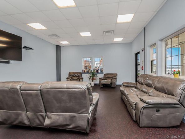 197 Surf Drive 123, Bronx NY 10473