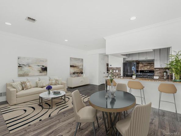 197 Surf Drive 123, Bronx NY 10473