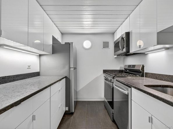 1 Landmark Square 530, Port Chester NY 10573