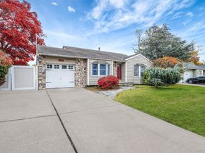 325 W 16th Street, Deer Park NY 11729