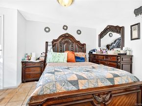 1007 E 215th Street, Bronx NY 10469