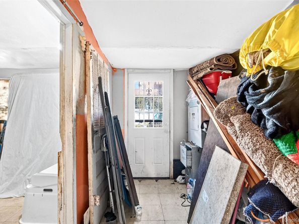 1007 E 215th Street, Bronx NY 10469