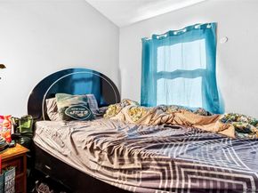 1007 E 215th Street, Bronx NY 10469