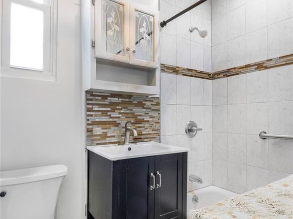 853 E 49th Street, Brooklyn NY 11203