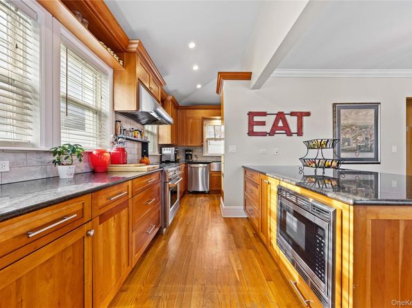 146-36 13th Avenue, Whitestone NY 11357