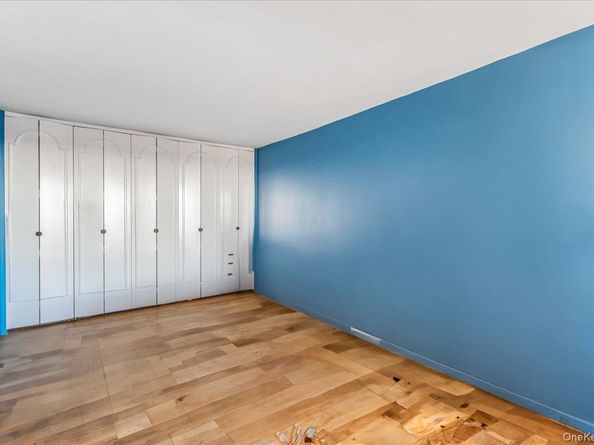 110-11 Queens Boulevard 31L, Forest Hills NY 11375