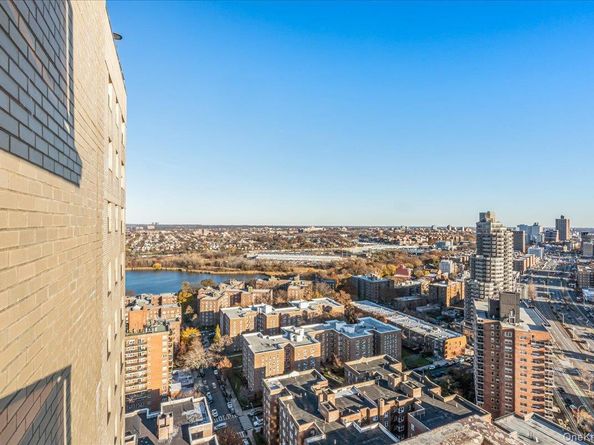 110-11 Queens Boulevard 31L, Forest Hills NY 11375