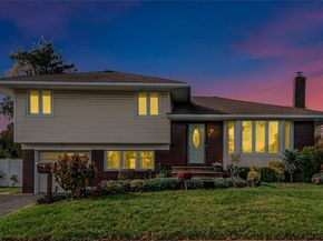 2 Deer Path Lane, Syosset NY 11791