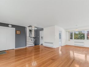 2 Deer Path Lane, Syosset NY 11791
