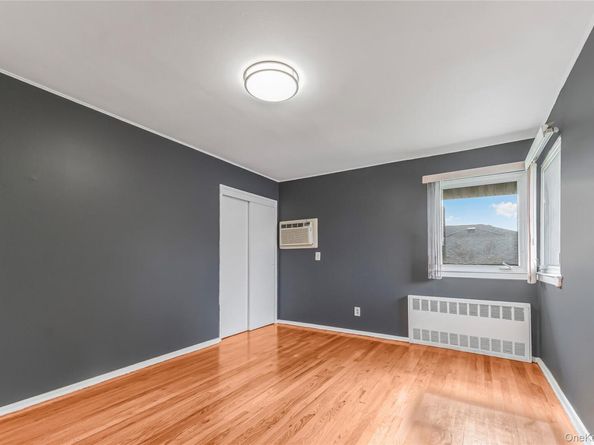 2 Deer Path Lane, Syosset NY 11791