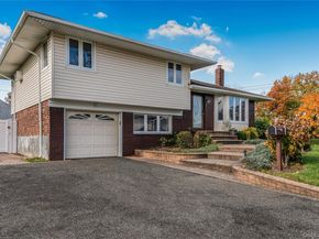 2 Deer Path Lane, Syosset NY 11791