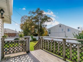 2 Deer Path Lane, Syosset NY 11791
