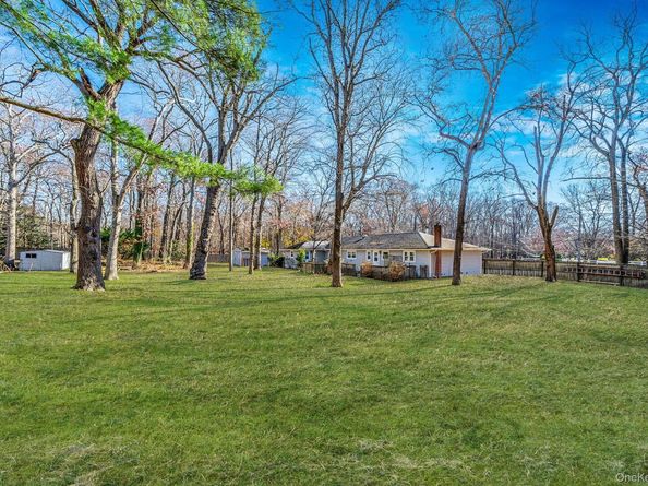 17 Coram Swezeytown Road, Coram NY 11727