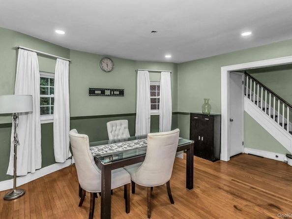 55 Willow Street, Garden City NY 11530