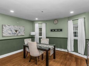 55 Willow Street, Garden City NY 11530