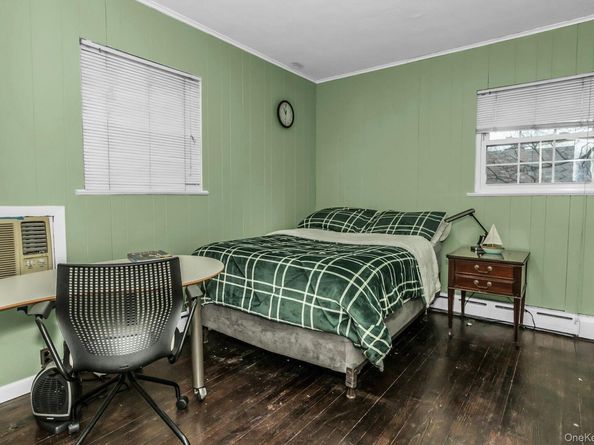 55 Willow Street, Garden City NY 11530