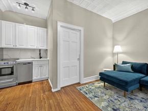 105 Seventh Street 10, Garden City NY 11530