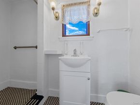 4611 245th Street, Douglaston NY 11362