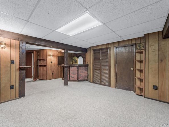 4611 245th Street, Douglaston NY 11362