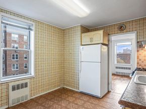 68-20 Selfridge Street 4K, Forest Hills NY 11375