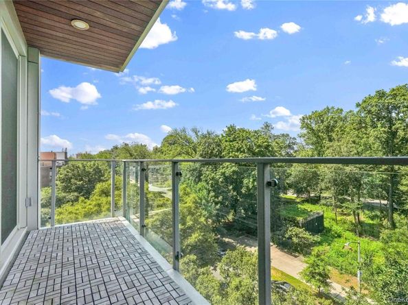 185 Ocean Avenue 6A, Brooklyn NY 11225