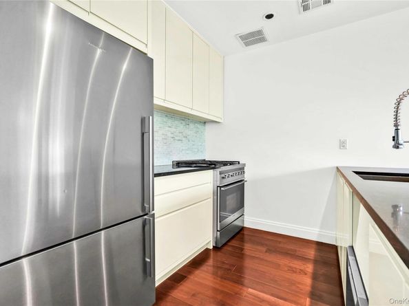 185 Ocean Avenue 6A, Brooklyn NY 11225