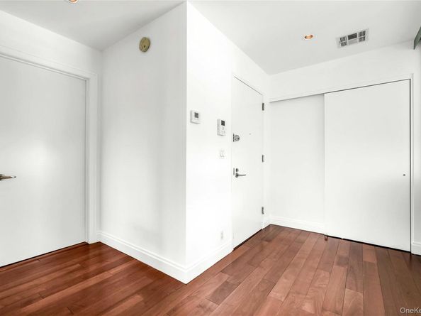 185 Ocean Avenue 6A, Brooklyn NY 11225