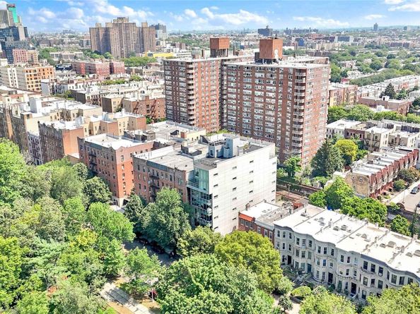 185 Ocean Avenue 6A, Brooklyn NY 11225