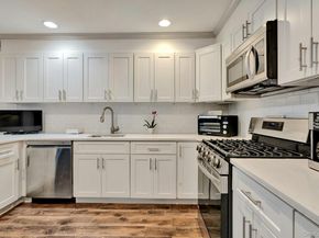 31 The Glen 31, Glen Head NY 11545