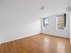 71-11 68th Street, Ridgewood NY 11385