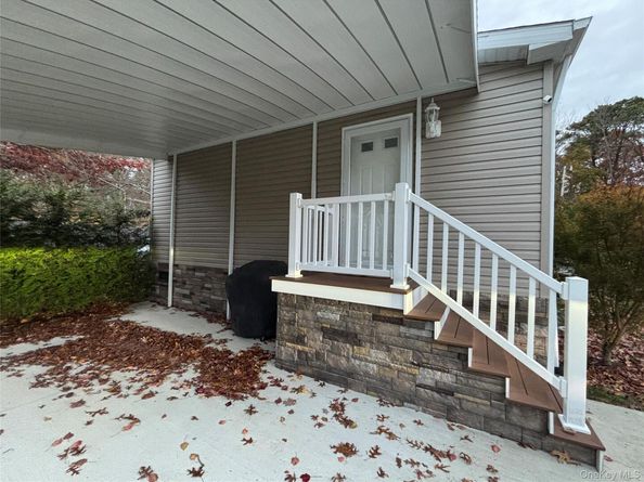 61 Forge Road 29, Riverhead NY 11901