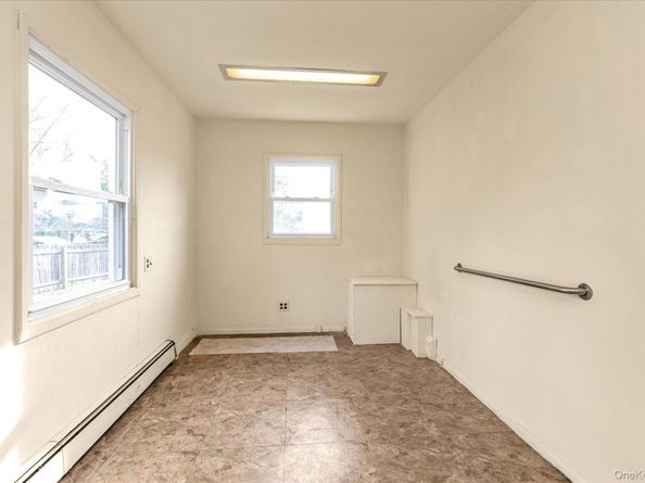 1 Ranch Lane, Levittown NY 11756