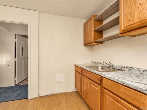 1 Ranch Lane, Levittown NY 11756