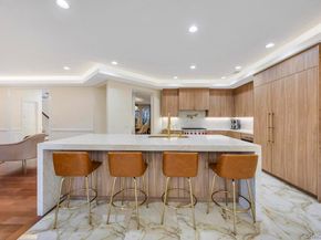 2 Old Bridge Court, Melville NY 11747