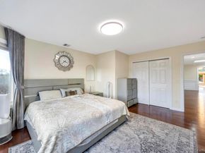 2 Old Bridge Court, Melville NY 11747