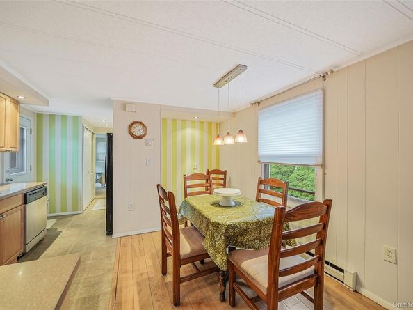 91 Village Circle W, Manorville NY 11949